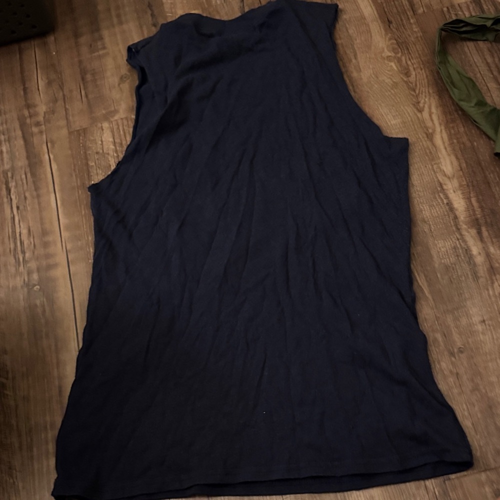 Sub_Urban Riot Navy Graphic Tank - Picture 3 of 3